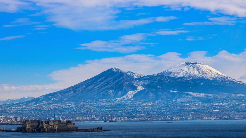 Snow in Naples