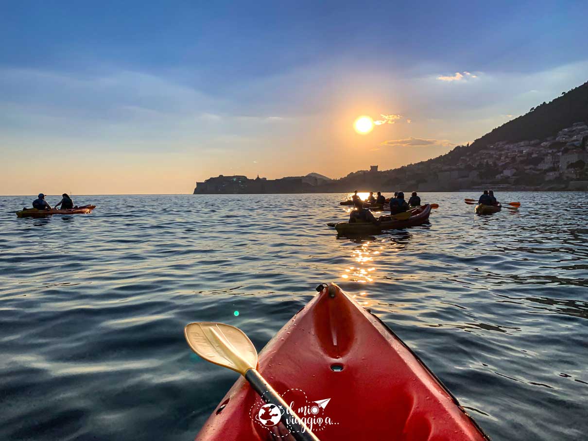 Kayaking in Dubrovnik sunset tour