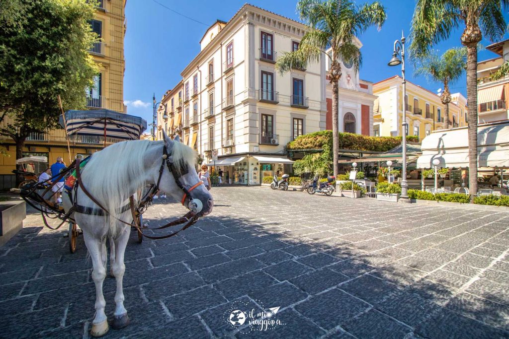 Piazza-Tasso-Sorrento