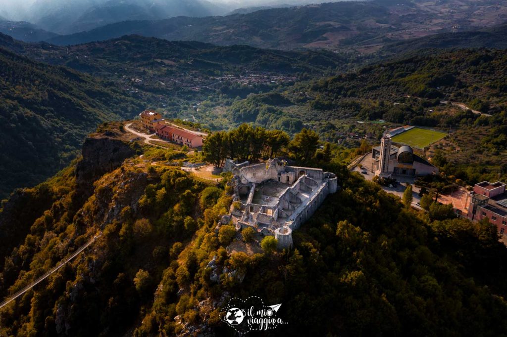 Castillo de Laviano