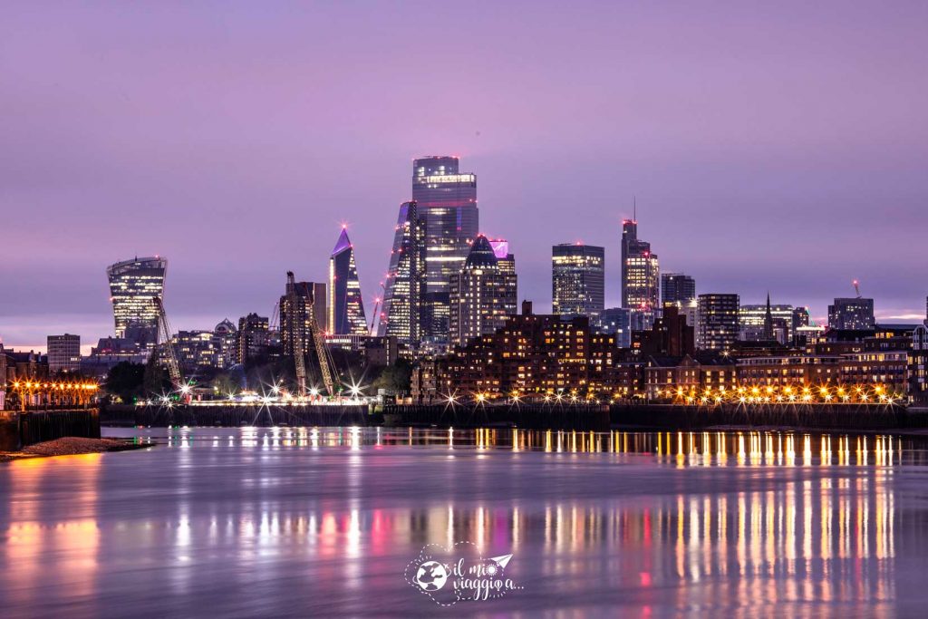 skyline-londra di notte