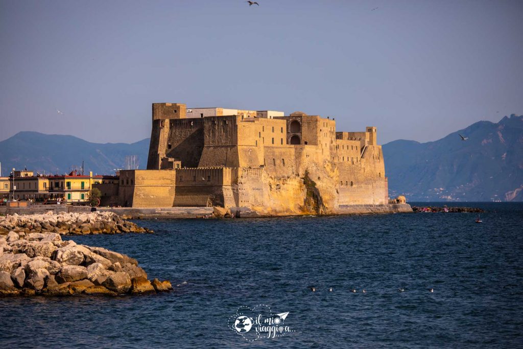 Castel-dell'Ovo