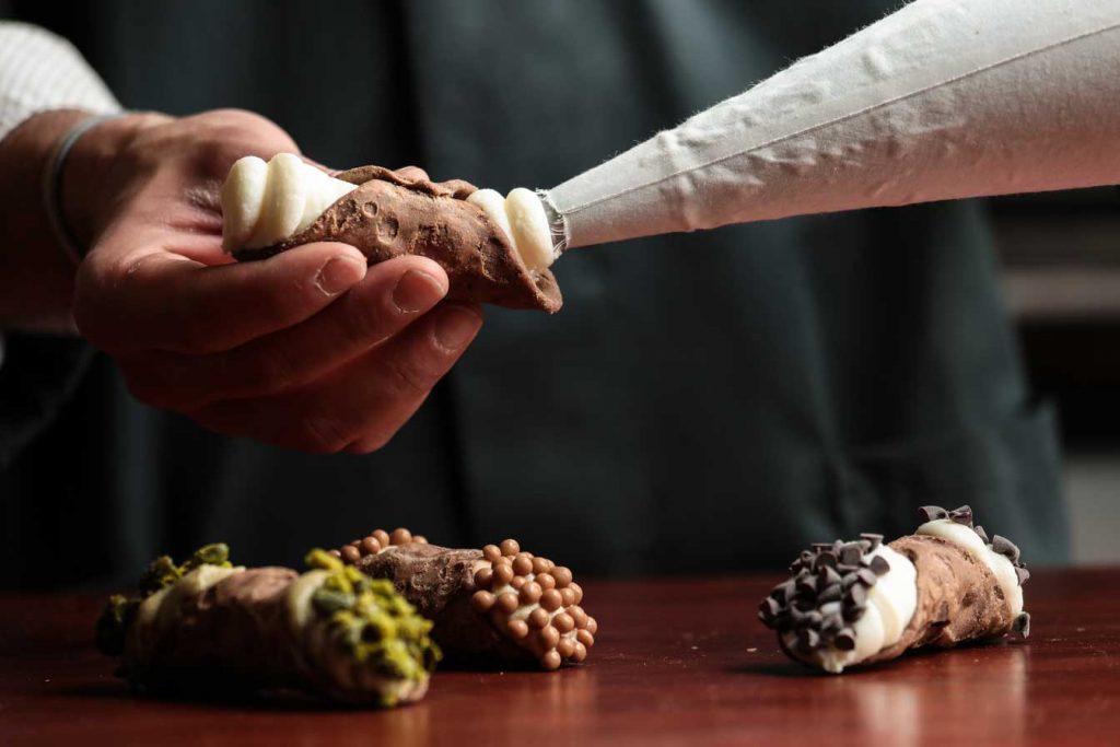takeway-cannoli-london