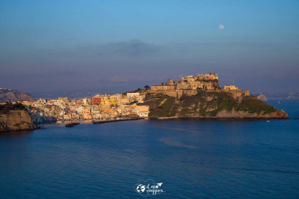 Procida en un día