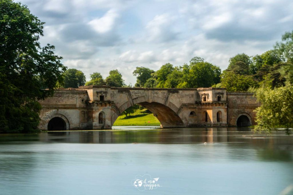 Grand-Bridge