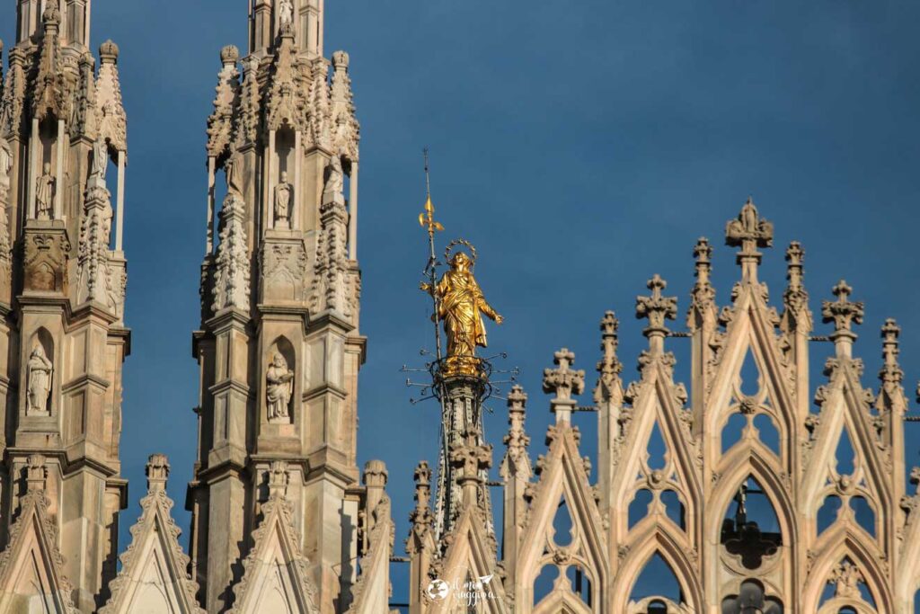 statue duomo milan