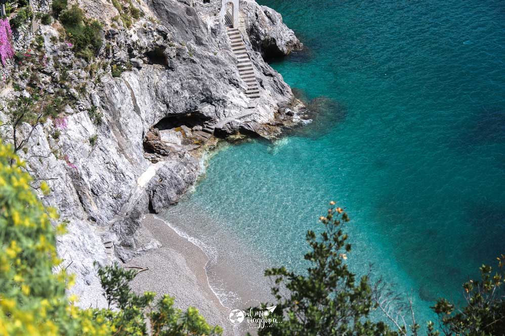 playas en la costa amalfitana