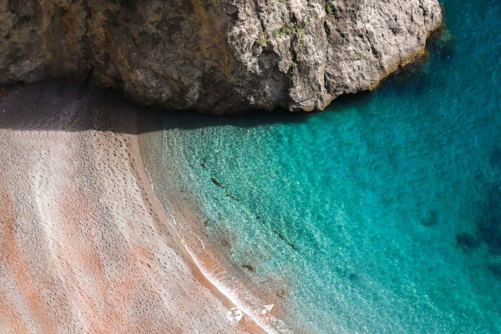 playas en la costa amalfitana