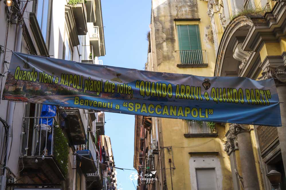 quando-vieni-a-napoli-piangi-due-volte-quando-arrivi-e-quando-parti
